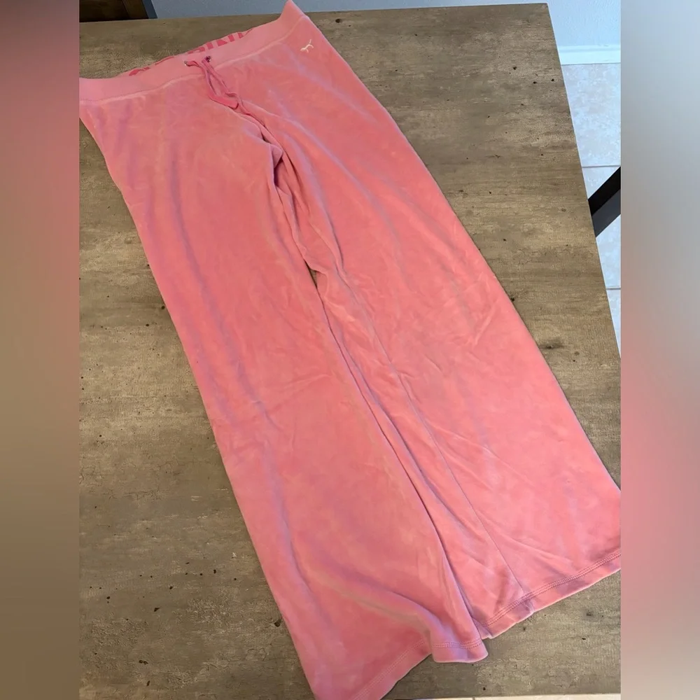 VINTAGE 2005 Rare PINK Victoria's Secret Pink Velour Track Pants Size Medium